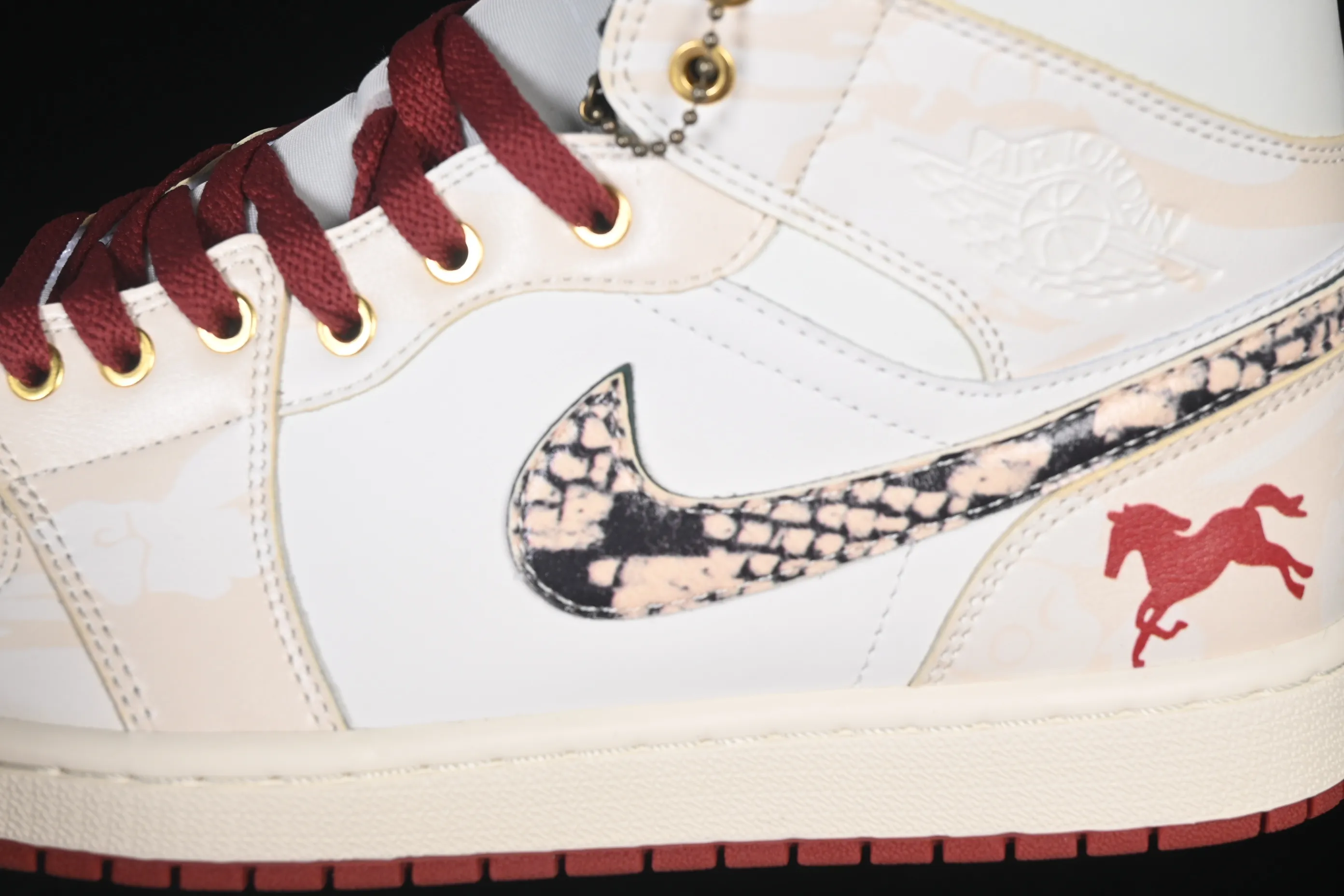 All Categories Air Jordan Jordan Series Basketball Shoes Air Jordan 1 Mid Air Jordan 1 Mid AJ1 Joe 1 Year of the Horse Limited Chinese Cultural Leisure Sneakers DQ8426-105